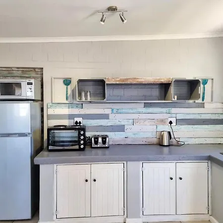 Rustic Hill Apartment Langebaan Exterior photo