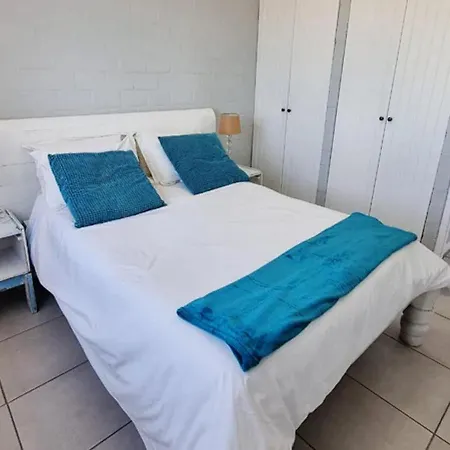 Rustic Hill Apartment Langebaan Exterior photo