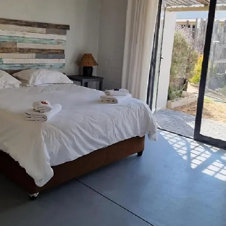 Rustic Hill Apartment Langebaan Exterior photo