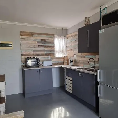 Rustic Hill Apartment Langebaan Exterior photo