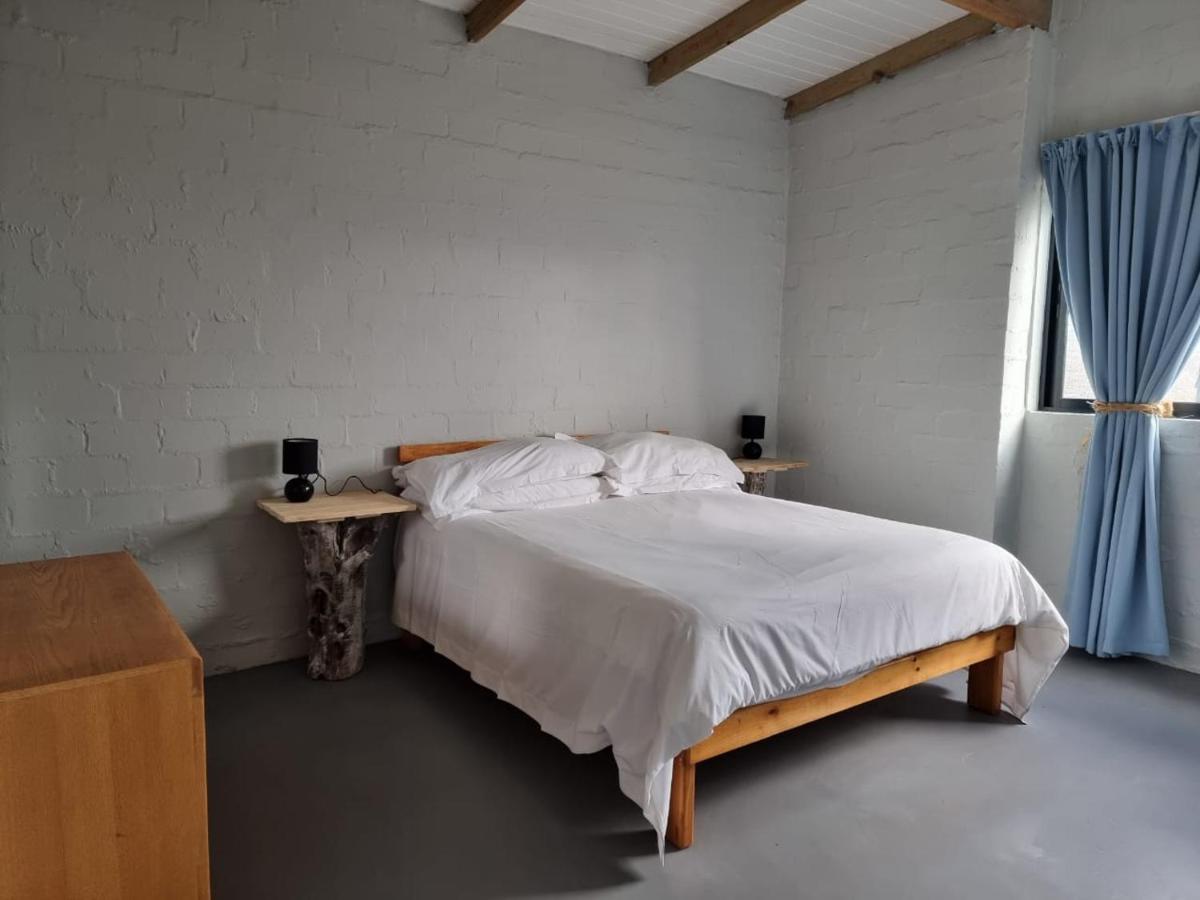 Rustic Hill Apartment Langebaan